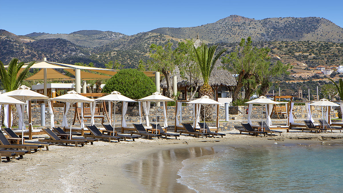 Zeus Eleva Mirabello Bay